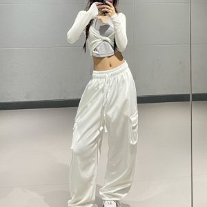 Spliced Halter Slim Fit Short Long Sleeve T-Shirt - K-Pop Inspired Women's Two-Piece Jazz Dance Top for Spring and Summer