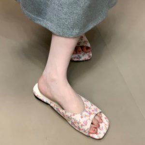 Square Toe Flat Sandals for Women - Open Toe One Strap French Retro Style, Versatile Summer Footwear 2025