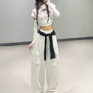 Straight-Leg Tapered Dance Pants for Girls, Casual White Sportswear, Trendy Korean Style Outfit, Perfect for Work and Play