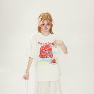 Strawberry Print Round Neck Short Sleeve Women's T-Shirt - 2025 Summer Loose White Top in Trendy Y2K Style