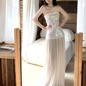 Stunning Strapless Sequin Long Dress for Women - High-End Floor-Length Evening Gown for Summer Beach Vacation Socialite Style