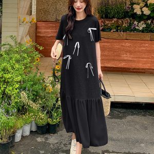 Stylish Gray T-Shirt Dress for Women, Summer 2025, Relaxed Fit with Mermaid Ankle-Length Skirt, Trendy and Chic Fashion.