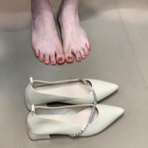 Stylish Ocean One Pointed Toe Chunky Low Heel Rhinestone Strap Shallow Mouth Women's Shoes - 2025 French Style Evening Commuting Footwear