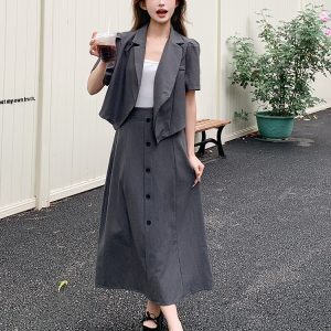 Stylish Women's Deep Gray Short Sleeve Blazer and Skirt Set for Summer 2025 - Professional Commuting Style, Modern Two-Piece Outfit