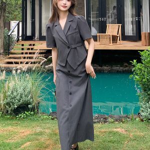 Stylish Women's Deep Gray Short Sleeve Blazer and Skirt Set for Summer 2025 - Professional Commuting Style, Modern Two-Piece Outfit
