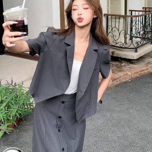 Stylish Women's Deep Gray Short Sleeve Blazer and Skirt Set for Summer 2025 - Professional Commuting Style, Modern Two-Piece Outfit