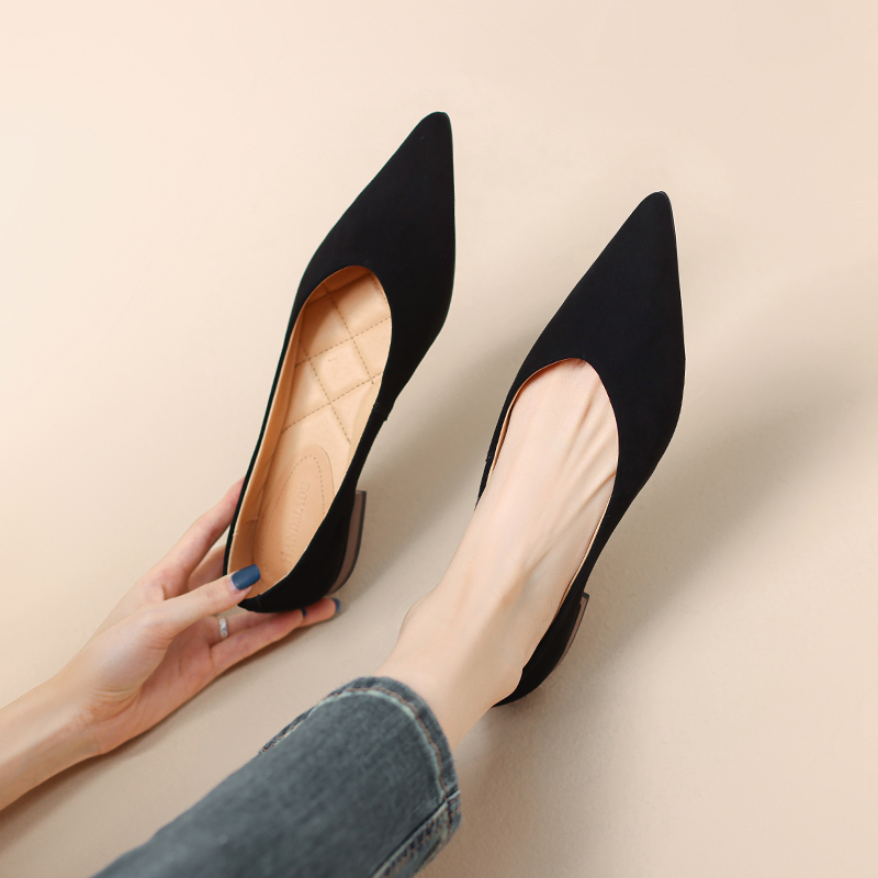 Suede Sheepskin Slim-Fit V-Shaped Soft-Soled French Pointed Flat Grandma Shoes for Comfortable Everyday Wear