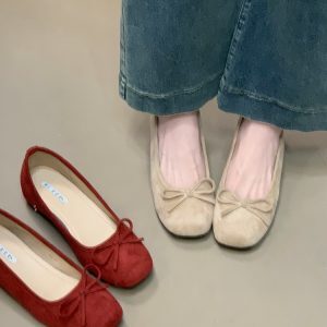 Suede Slip-On Ballet Flats with Low-Cut Design and Hidden Height Increase - Stylish Mary Jane Shoes for Everyday Wear