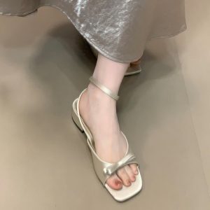 Summer 2025 Open-Toe Bow Sandals for Women, Low-Heeled Ankle Strap Slip-On Shoes, Trendy Summer Footwear