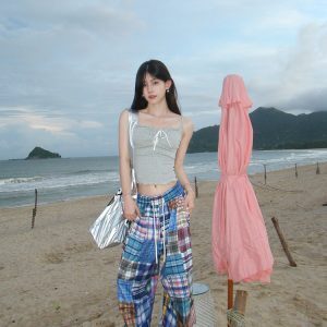 Summer American Style Pure Desire Sleeveless Camisole with Ruffled Edges for Women, Slim Fit, Versatile Y2K Short Top