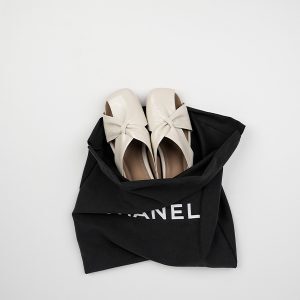 Summer Hollow Out Open-Toe Wedge Slippers for Women - Simple White Beach Style Vacation Footwear