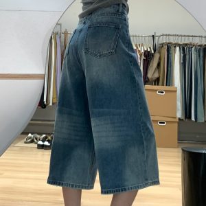 Summer Water-Washed Lightning Pattern Denim Capri Shorts for Women, Loose Wide-Leg, Slimming Straight Mid-Length Style