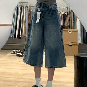Summer Water-Washed Lightning Pattern Denim Capri Shorts for Women, Loose Wide-Leg, Slimming Straight Mid-Length Style