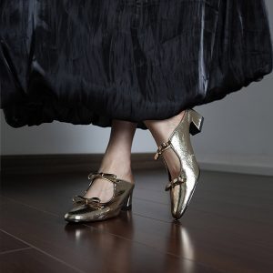 Summer Women's Small Square Toe Bow Tie Sandals - Versatile Silver & Gold Slippers for Outdoor Style