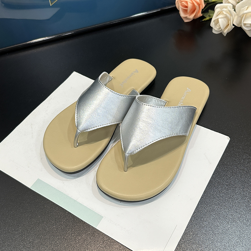 Summer Women's Soft-Soled Thong Sandals - Fashionable Beach Vacation Flat Slippers