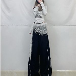 Sweet and Spicy K-Pop Off-Shoulder Dance Top - Fitted Long Sleeve Sexy T-Shirt for Girls