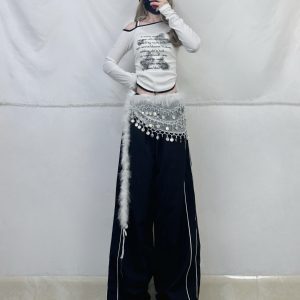 Sweet and Spicy K-Pop Off-Shoulder Dance Top - Fitted Long Sleeve Sexy T-Shirt for Girls