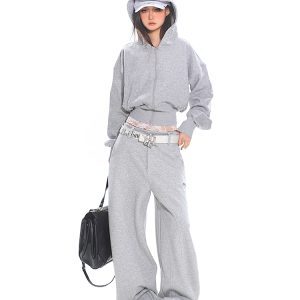 Sweet Cool Pearl Zipper Hooded Short Sweatshirt for Women - Slim Fit Autumn Winter Sports Jacket, Casual 90s Style Activewear