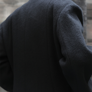 Tailored Wool Dress Coat with Shoulder Pads - Chic Mannequin Style for Effortless Elegance