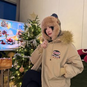 Thick Fur Collar Hooded Cotton Jacket for Men and Women - Casual Loose Fit Windproof Winter Coat in American Style