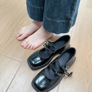 Thick-Soled Brown Mary Jane Shoes for Women – Retro Japanese JK Round-Toe Chunky Heel Leather for Spring/Summer 2024