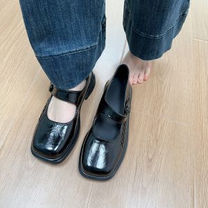 Thick-Soled Brown Mary Jane Shoes for Women – Retro Japanese JK Round-Toe Chunky Heel Leather for Spring/Summer 2024
