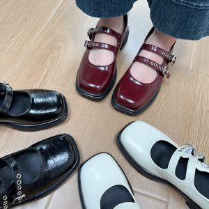 Thick-Soled Brown Mary Jane Shoes for Women – Retro Japanese JK Round-Toe Chunky Heel Leather for Spring/Summer 2024