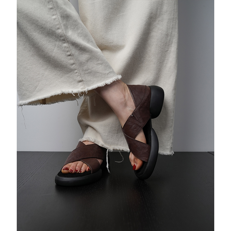 Thick-Soled Casual Sandals for Women, Lightweight Genuine Leather Summer Beach Shoes, Short-Height Increasing Vacation Footwear