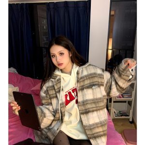 Thickened Woolen Plaid Striped Shirt Jacket for Women - Unique Design for Autumn and Winter Style
