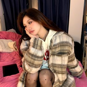 Thickened Woolen Plaid Striped Shirt Jacket for Women - Unique Design for Autumn and Winter Style