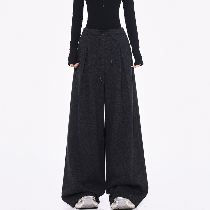 Thickened Woolen Pleated Wide-Leg Suit Pants for Women in Gray - Versatile Loose Slimming Style for Autumn/Winter Fashion