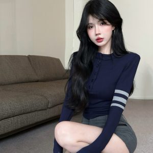 Tight-Fitting Long Sleeve T-Shirt with Shoulder Pads for Spring Music Festivals - K-Pop Inspired Jazz Dance Top for Spicy Girls