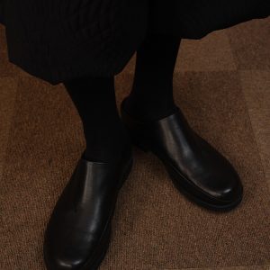 Top Layer Cowhide Ripple Wind Mules with Sheepskin Lining – Streamlined Leather Slippers for Stylish Comfort