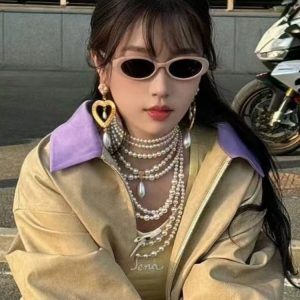 Trendy 2024 Oval Cat Eye Sunglasses for Women with Interchangeable Accessories, Stylish GM Sunglasses, Y2K Fashion Statement