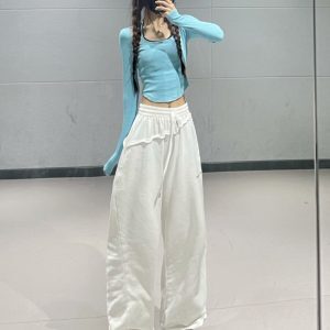 Trendy Blue Halter Off-Shoulder Slim Fit Long Sleeve Jazz Dance Crop Top for Women - Sexy Y2K Style