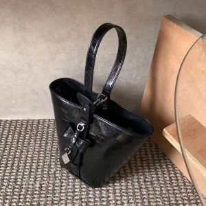 Trendy Bowknot Lock Design Bucket Bag - High-End Fluorescent Gold Women's Tote - Stylish 2025 Fashion Handbag