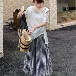 Trendy High-End Checkered Two-Piece Skirt Set for Women - Relaxed Hollow Short-Sleeve Summer Outfit