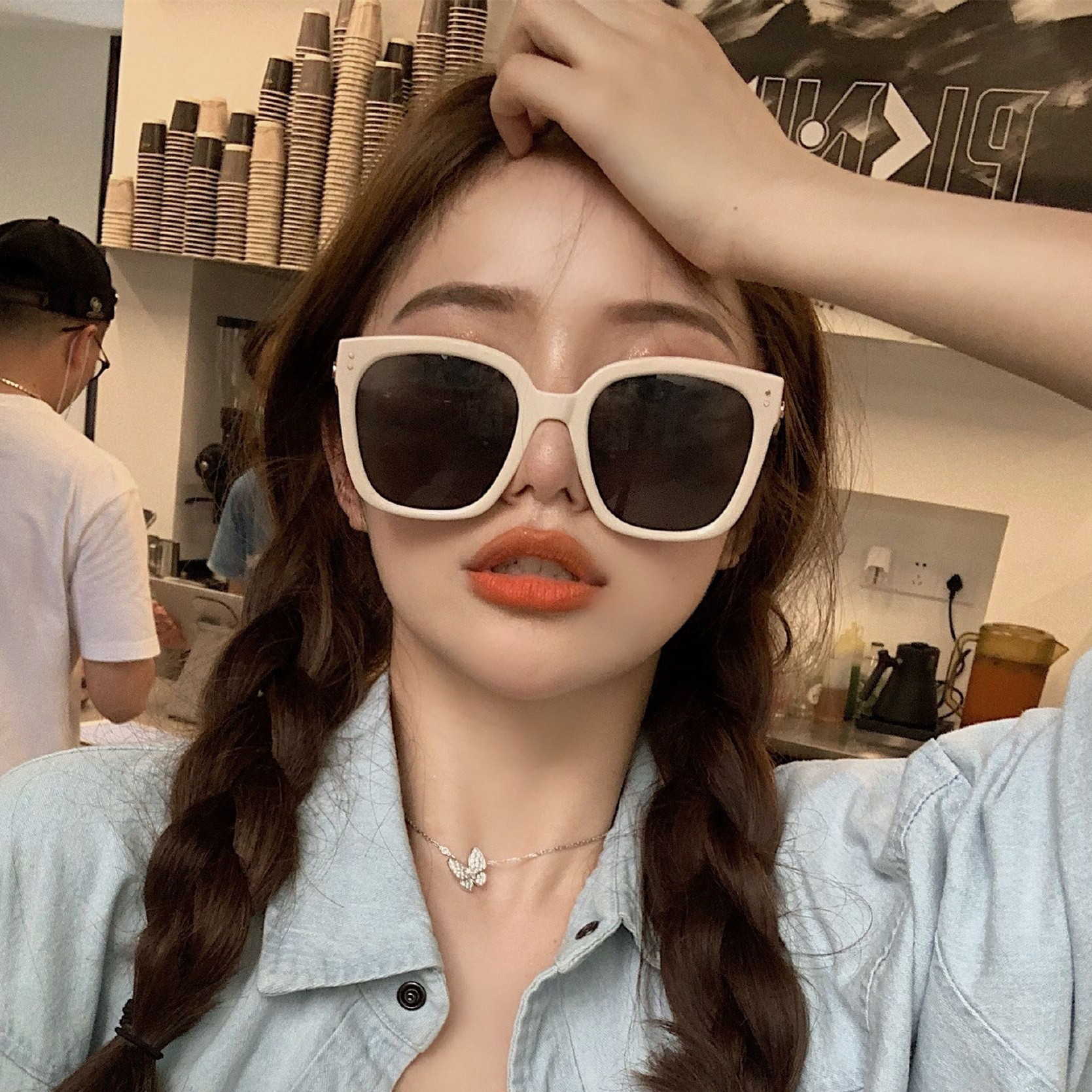 Trendy Large Frame Polarized White Sunglasses for Round Faces - Korean Style Influencer Design for Driving and Everyday Wear