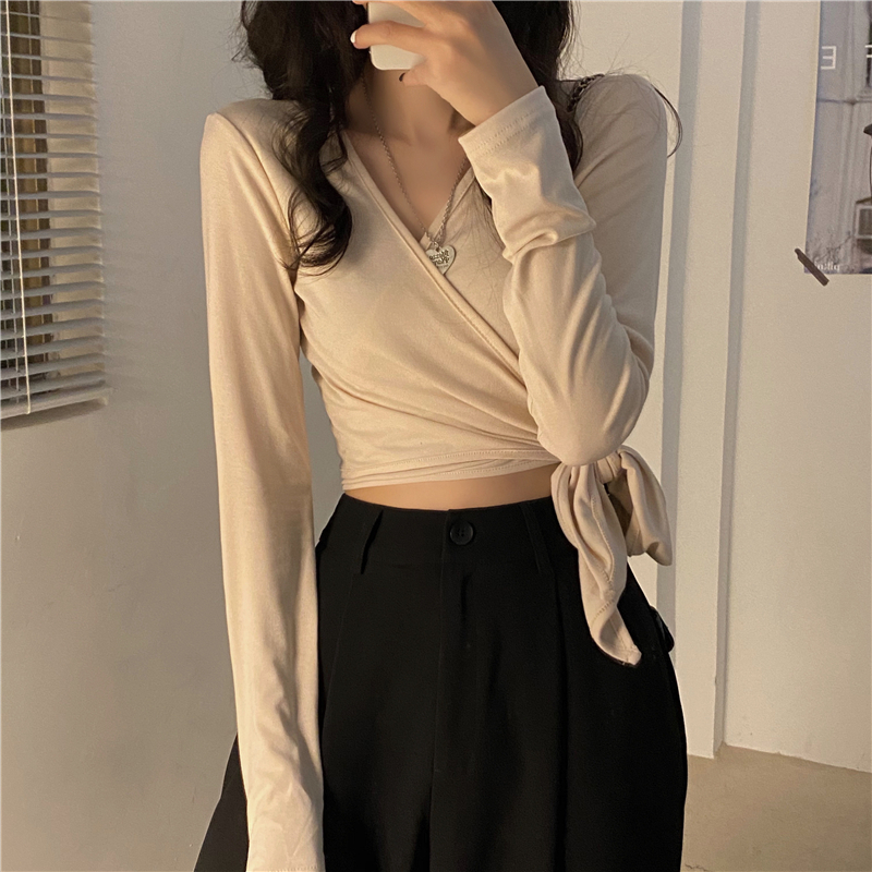 Trendy Long-Sleeve Tie Top for Women, Sweet and Spicy Style, Short Version for Jazz Dance, Early Autumn Fashion.