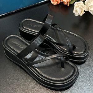 Trendy Thick-Soled Wedge Flip-Flops for Women - Summer Outdoor Fashion 2025, Stylish Beach Footwear