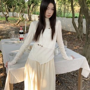 Trendy Women's Long Sleeve Top 2025 Spring White Textured Spliced Versatile Base Layer for Effortless Style