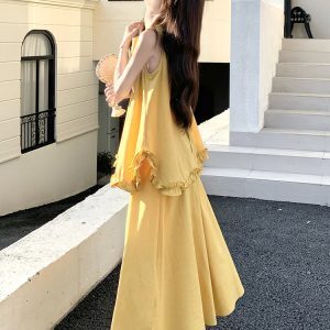 Trendy Yellow Sleeveless Vest and Skirt Set for Women - Summer Vacation Style, Two-Piece Dress Outfit