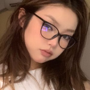 Ultra-Light Retro Cat-Eye Eyeglasses Frame - Black Thin Edge Makeup-Free Prescription Glasses for Women - Y2K Style