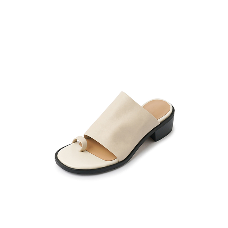 Ultra-Soft Sheepskin Thong Sandals for Women with Chunky Heel and One-Strap Design - Summer Outdoor Fashion 2023