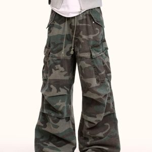 Unisex Loose Retro Hip-Hop Camouflage Parachute Cargo Pants - Straight Leg Wide-Leg Streetwear