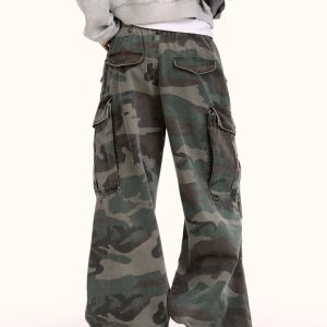 Unisex Loose Retro Hip-Hop Camouflage Parachute Cargo Pants - Straight Leg Wide-Leg Streetwear