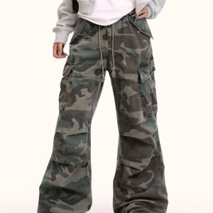 Unisex Loose Retro Hip-Hop Camouflage Parachute Cargo Pants - Straight Leg Wide-Leg Streetwear