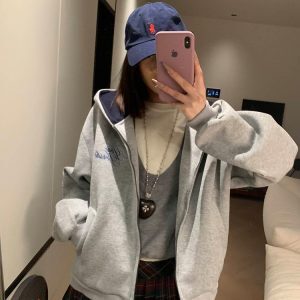 Unisex Minimalist Letter Print Hoodie - 2024 American Vintage Commuter Jacket, Loose Fit, Versatile Streetwear