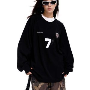 Unisex Retro Distressed Round Neck Sweatshirt - Vintage Dirty Dye, Loose Fit, Casual Couple Top, 90s Style