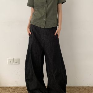 Unisex Vintage Deconstructed Washed Denim Pants - Casual Loose Silhouette with American Street Vibe and Curved Knife Design